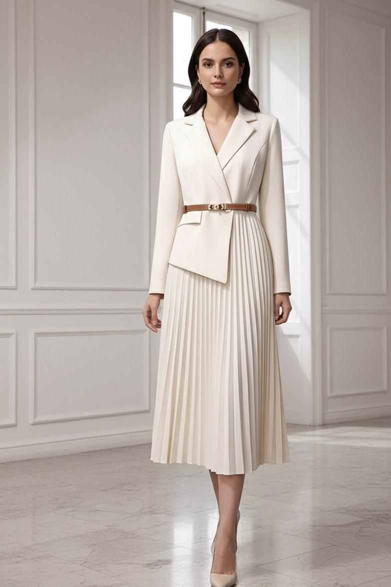 Vestido com saia plissada - Elegante