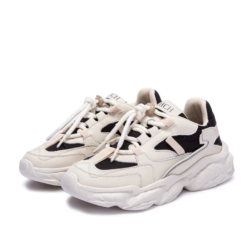 Tênis CHCH Esportivo Feminino em Malha Respirável com Design Moderno e Conforto Diário