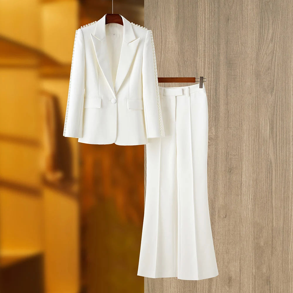 Conjunto calça e blazer bordado com Pérolas - Alta costura