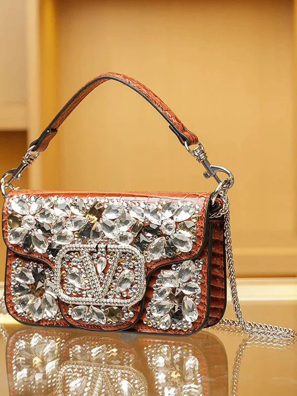 Bolsa Clutch Elegante com Pedrarias Bordadas à Mão