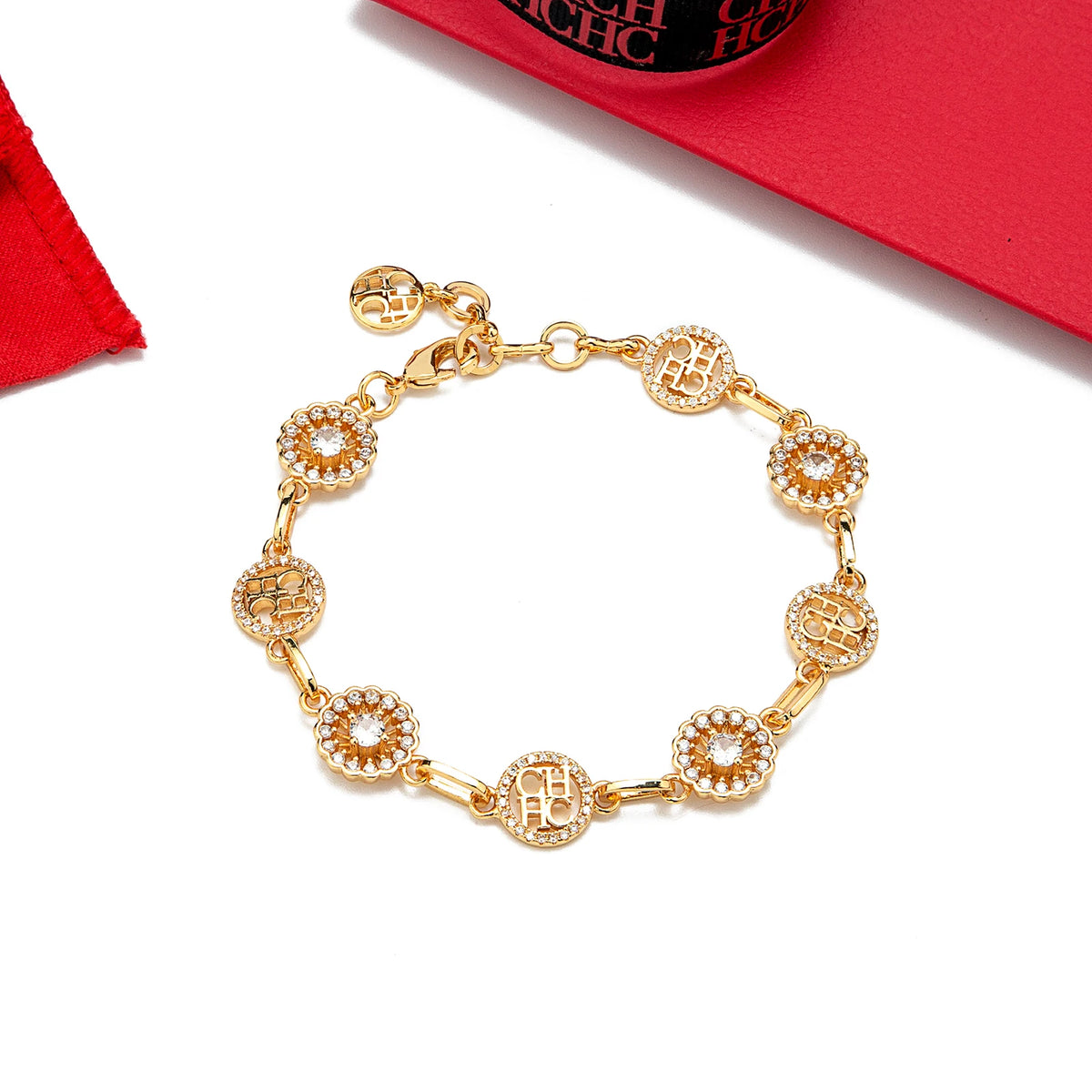 Pulseira CHCH Feminina de Luxo com Design em Letras e Pedrarias