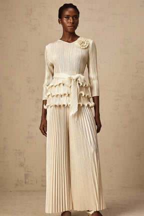 Conjunto Plissado com Acabamento Metalizado e Calça Wide Leg