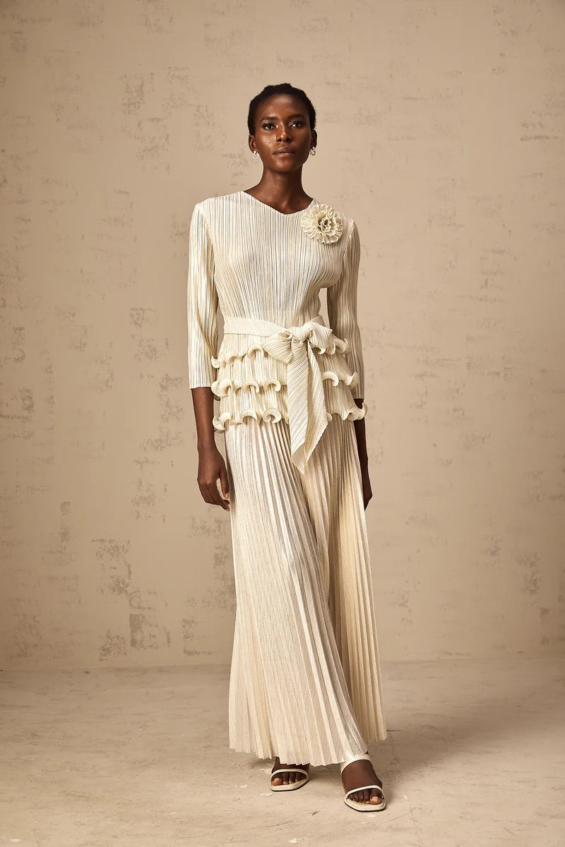 Conjunto Plissado com Acabamento Metalizado e Calça Wide Leg
