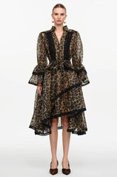 Vestido Midi com Estampa Animal Print, Decote V, Manga Ampla e Cintura Alta Assimétrica