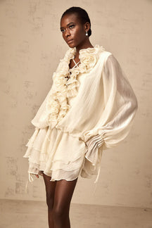 Vestido Flores em 3D, Decote em V e Detalhes em Babados