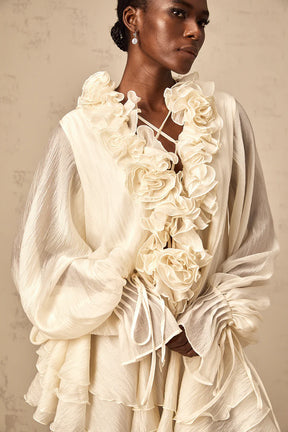 Vestido Flores em 3D, Decote em V e Detalhes em Babados