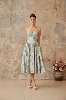 Vestido Estampado com Modelagem Slim e Cintura Definida