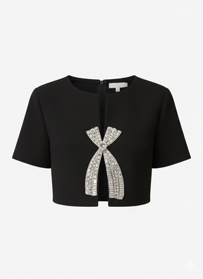 T-shirt Feminina Bordada à Mão com Cristais – Elegância e Exclusividade