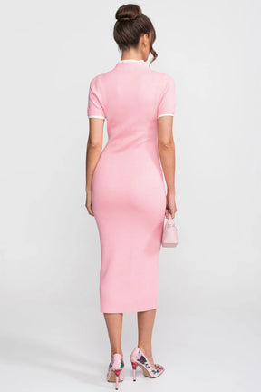 Vestido Midi Bicolor em Tricô com Aplicação de Flor Tridimensional