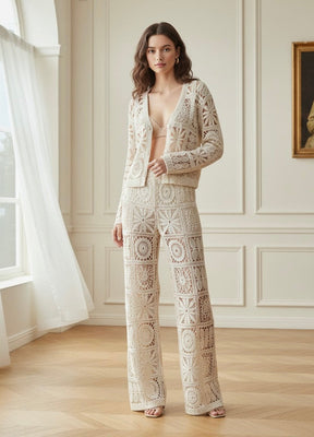 Conjunto Feminino de Crochê Vazado com Cardigan e Calça