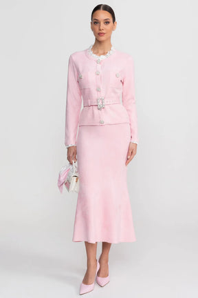 Conjunto Executivo Rosa: Casaco Estruturado e Saia Sereia Midi – Elegância