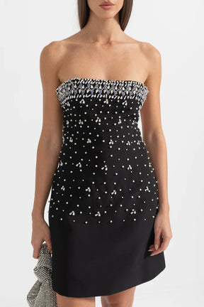 Vestido com Detalhes Bordado a Mão