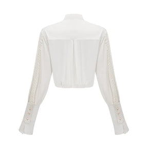 Camisa de Luxo com Gola, Laços Ornamentais e Fivelas de Pérola