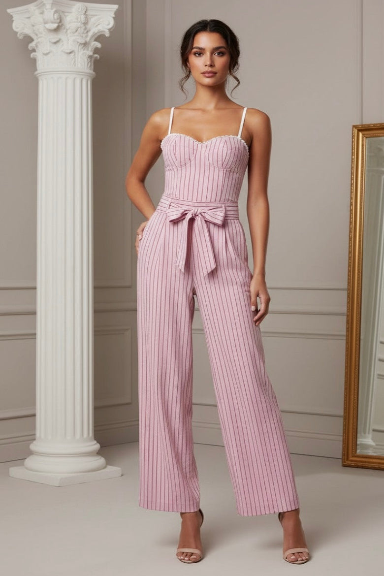 Conjunto Listrado com Top Laço e Calça de Alfaiataria – Elegância Leve para o Verão