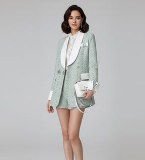 Conjunto Blazer com Paetês e Shorts – Design Color Block com Botões de Strass