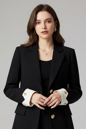 Blazer Botões Dourados com detalhe no Punho -  Elegância e sofisticação