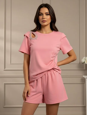 Conjunto casual bordado shorts t shirt