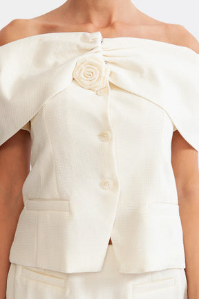 Conjunto Elegante Ombros recortados e silhueta ampulheta