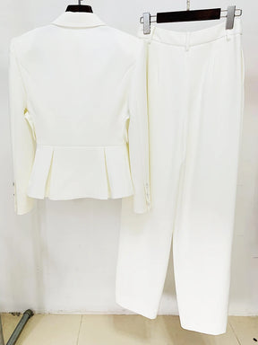Conjunto de Alfaiataria Exclusivo – Blazer com Recortes e Calça com Fenda