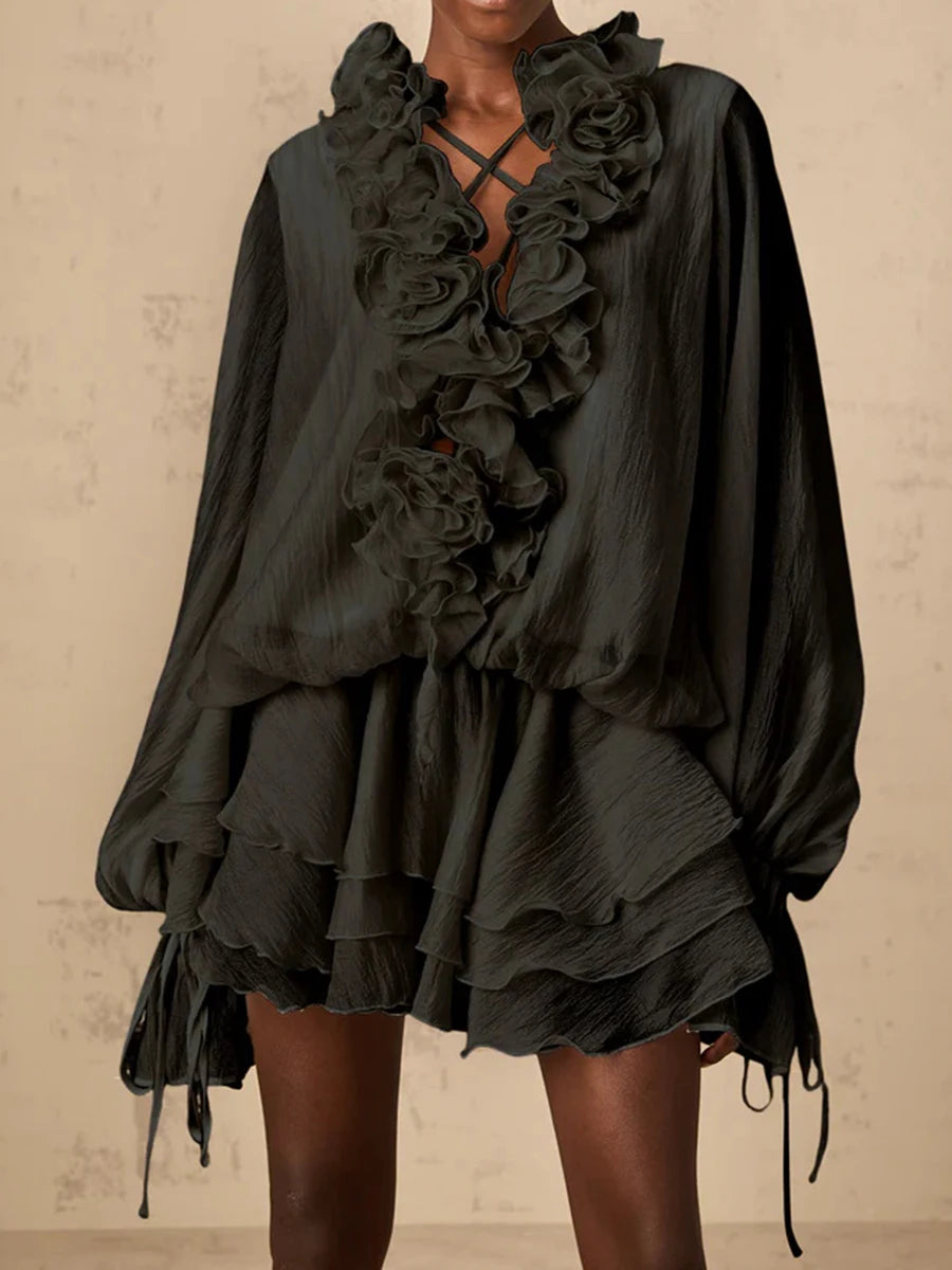 Vestido Flores em 3D, Decote em V e Detalhes em Babados