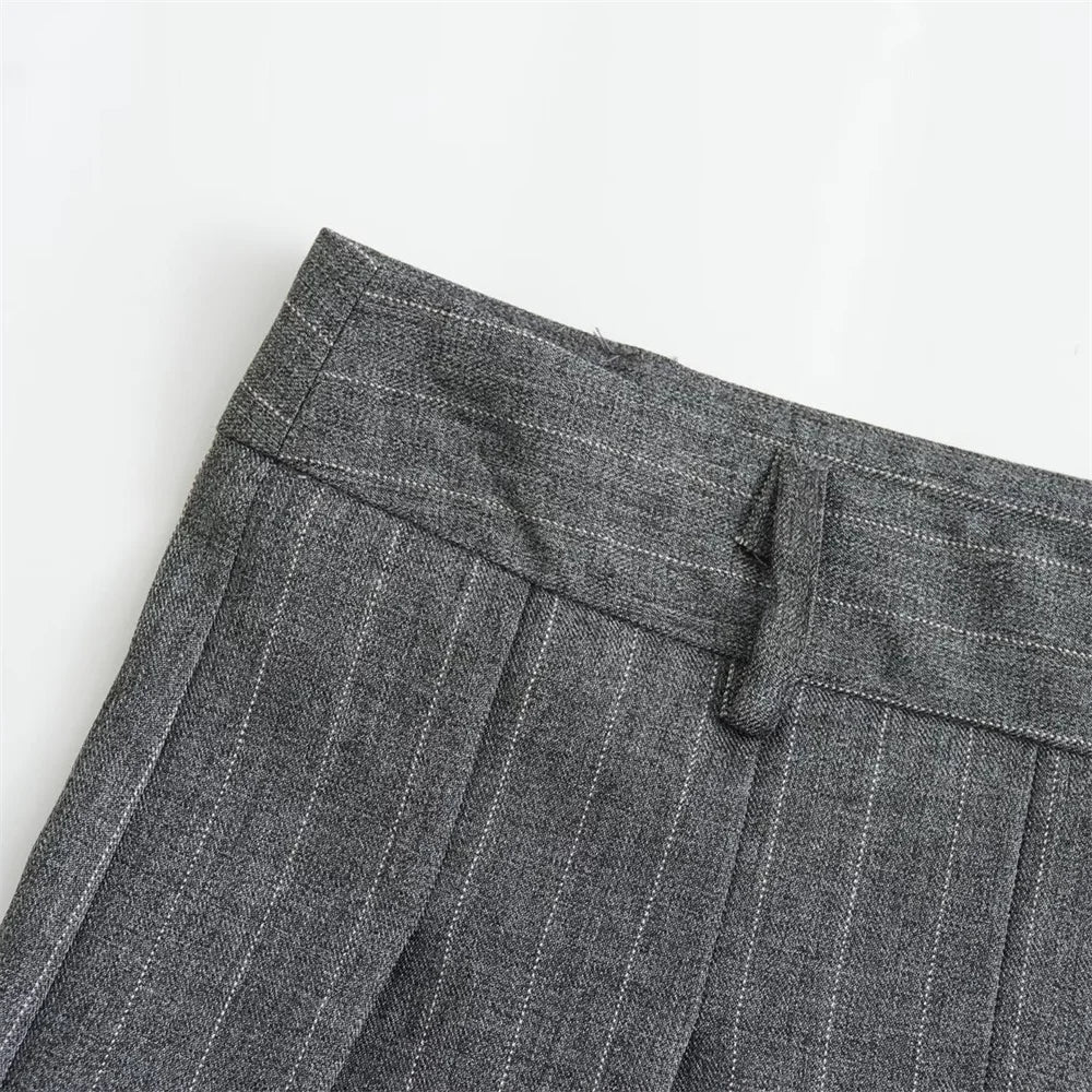 Conjunto Blazer e Saia Alfaiataria - Novidade