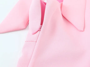 Colete Decote Quadrado com Laço, Modelagem Ajustada e Top Interno