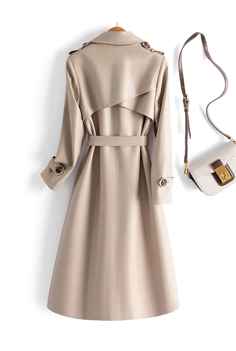 Trench Coat Couro de Cabra(Pelica)– Cintura Marcada e Caimento Sofisticado