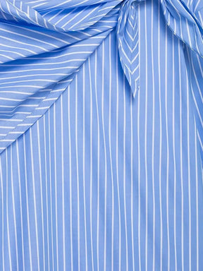 Camisa Casual Listrada com Lenço Integrado