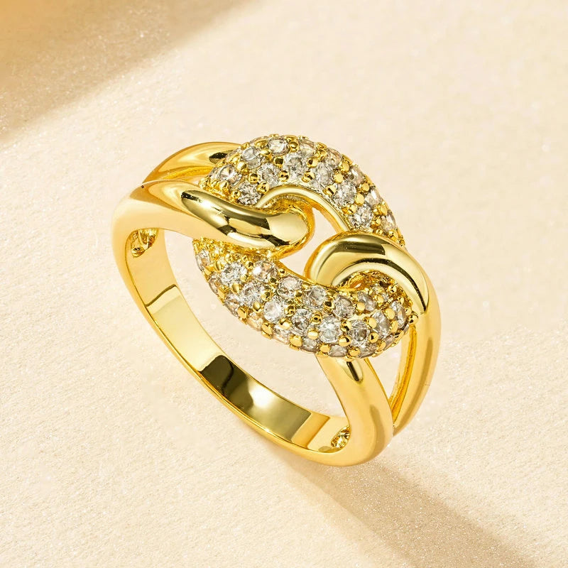 Anel de Luxo – Banhado a Ouro 14k