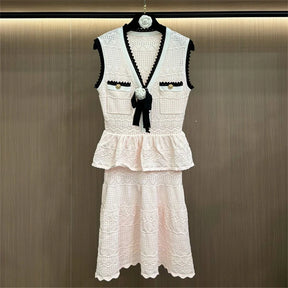 Vestido Míni de Alfaiataria Detalhe de Laço