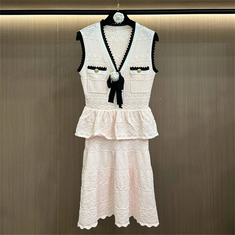 Vestido Míni de Alfaiataria Detalhe de Laço