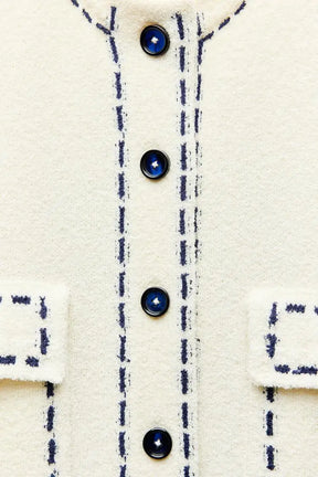 Camisa Feminina Tricotada com Recortes em Cores – Modelo Criativo de Verão