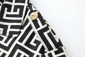 Trench Coat Luxo Tecido Estruturado - Monograma