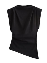 Regata Elegante com Ombreiras e Gola Redonda – Look Sofisticado