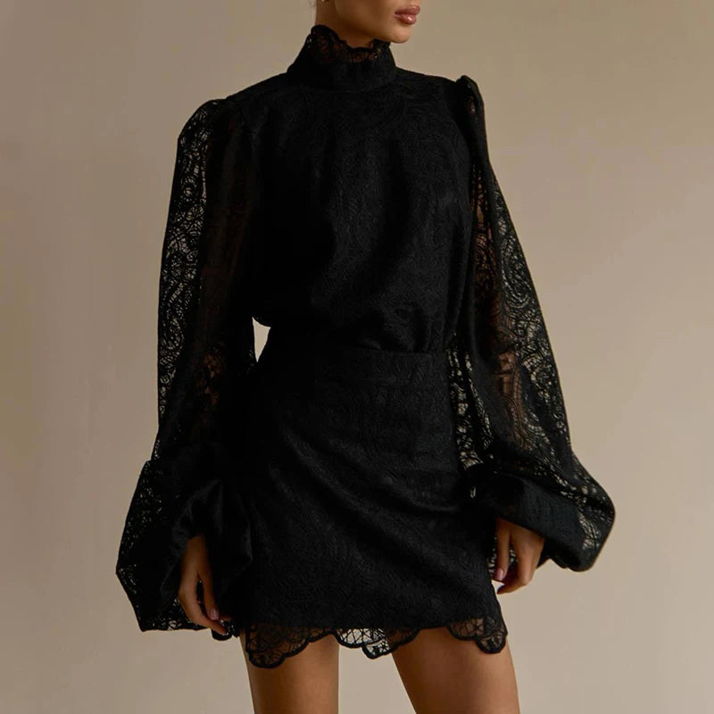 Conjunto Feminino Bordado Eulalie: Elegância em Branco Marfim