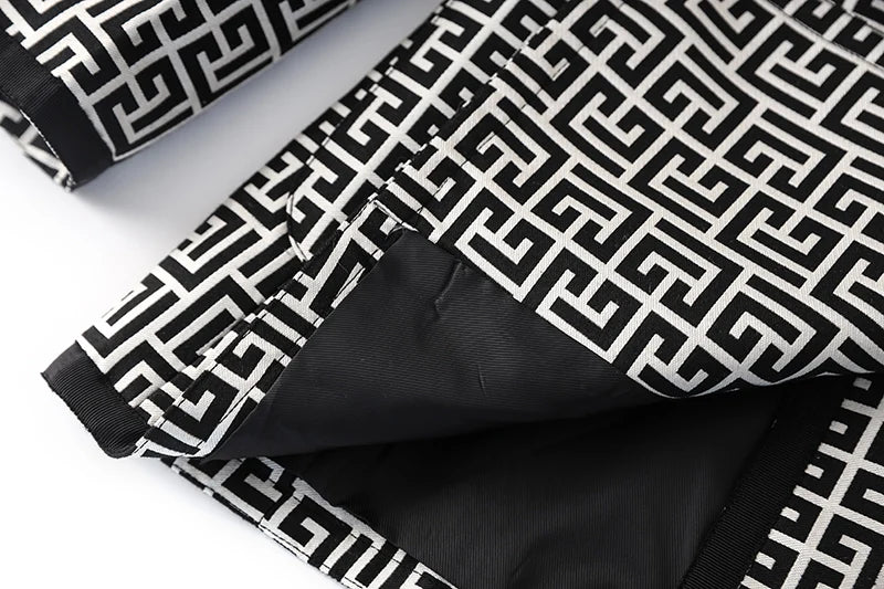 Blazer Com monograma alongado