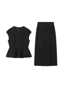 Conjunto Top Slim Sem Mangas & Saia Midi de Cintura Alta