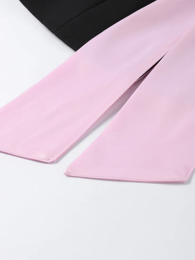 Conjunto Elegante – Blazer com Laço e Saia Mini A-Line