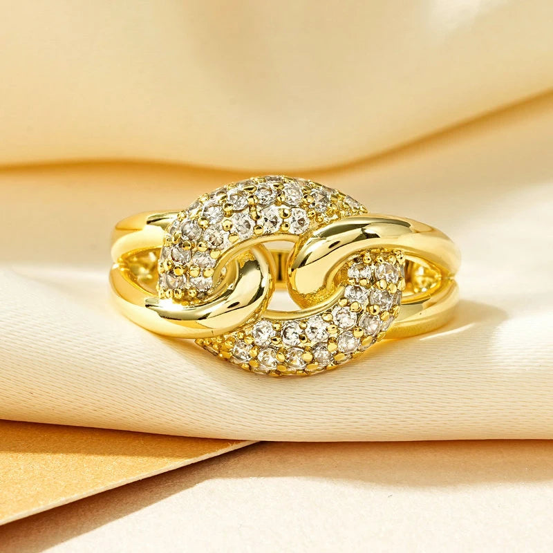 Anel de Luxo – Banhado a Ouro 14k