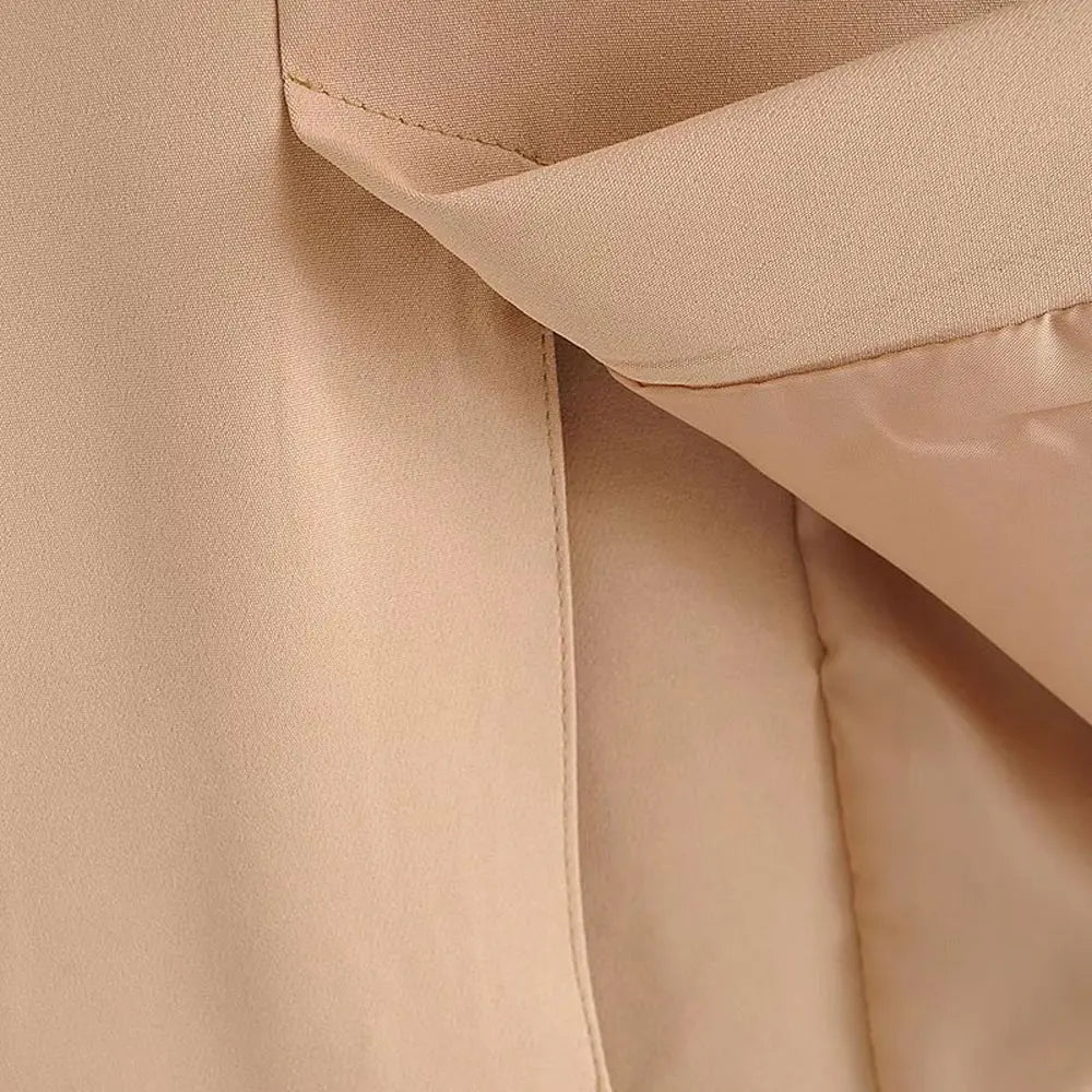 Colete com Cinto Alfaiataria - Novidade