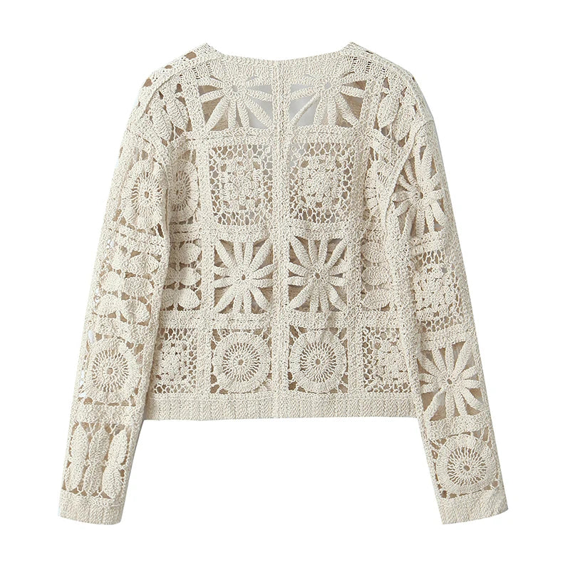 Conjunto Feminino de Crochê Vazado com Cardigan e Calça