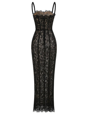 Vestido Longo Escultural com Decote Quadrado e Renda Nobre