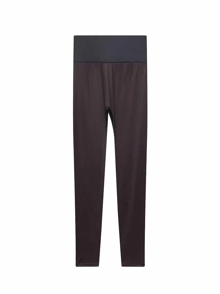 Conjunto de Inverno com Isolamento Térmico e Conforto Elevado