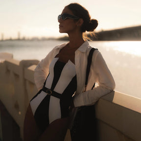 Conjunto de Biquíni Tomara que Caia Bicolor Preto e Branco