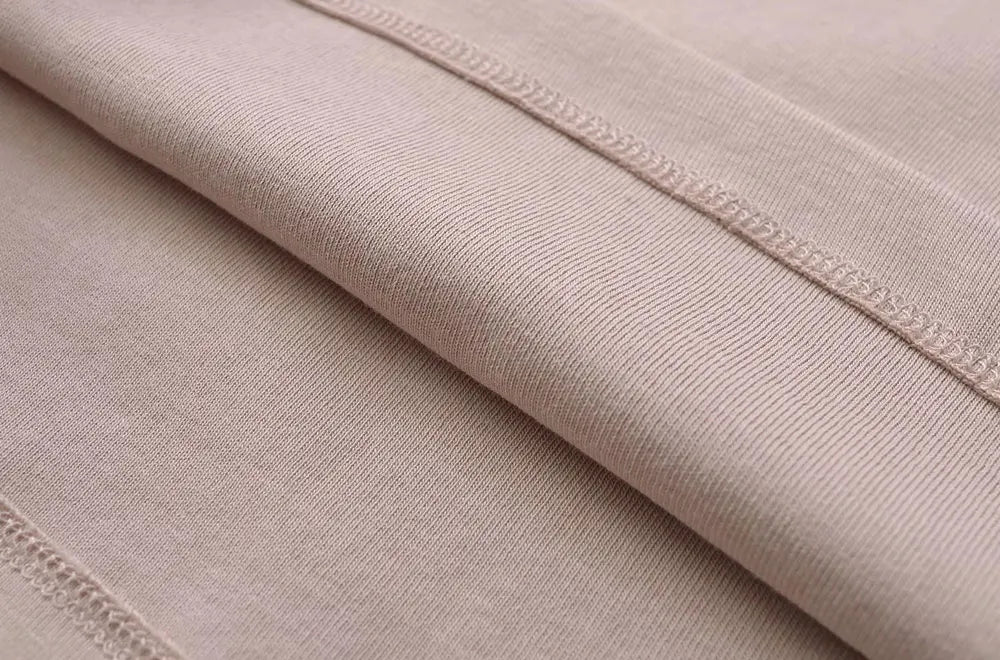 Regata Basic Alça Fina- Versatilidade e Sofisticação