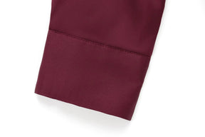 Camisa Vinho com Botões Dourados