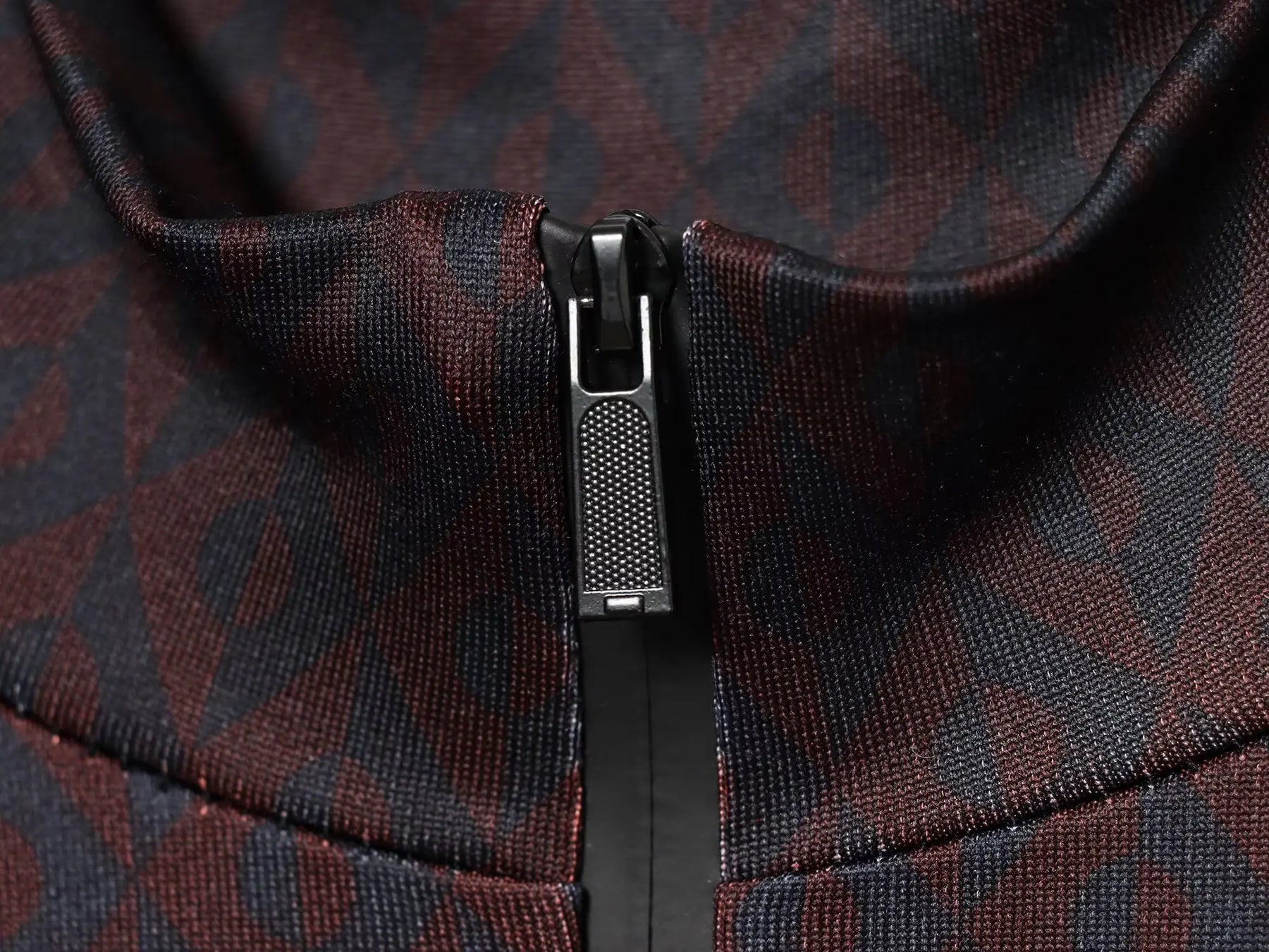 Conjunto de Inverno com Isolamento Térmico e Conforto Elevado