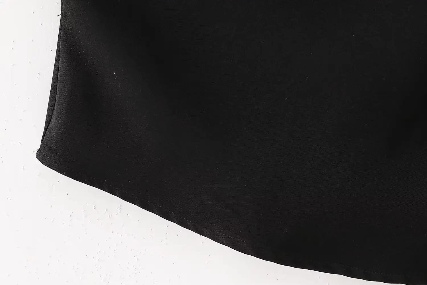 Regata Alcinha Com detalhe nas Costas - Alfaiataria