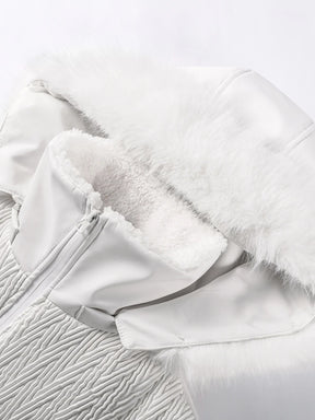 Macacão Feminino Elegante, Proteção Impermeável e Design de Inverno
