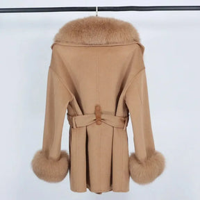 Casaco de Lã e Caxemira com Gola de Pele de Raposa